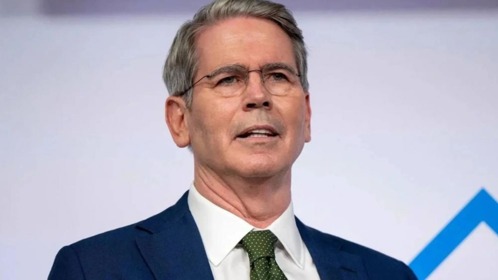 ¡Es oficial! Estados Unidos volvió a comprar pesos argentinos y afirmó salvataje total de US$40.000