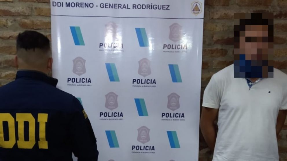 Este es el individuo que fue apresado por los pesquisas policiales en General Rodriguez.