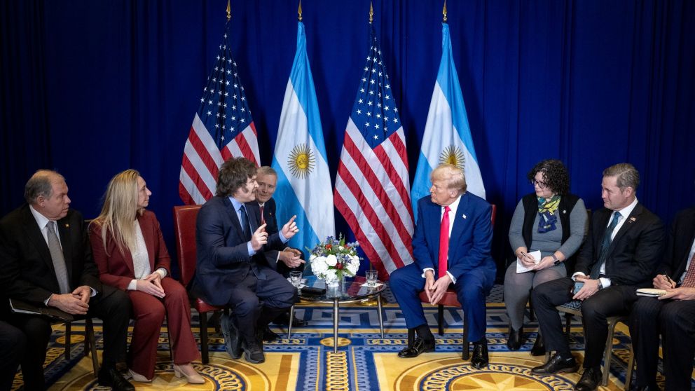 La reunión entre Javier Milei y Donald Trump será este martes, a las 12.45 hora argentina.