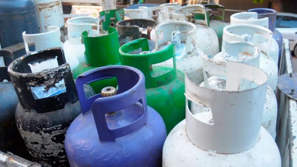 El Gobierno estableció precios de referencia para garrafas del Plan Hogar.