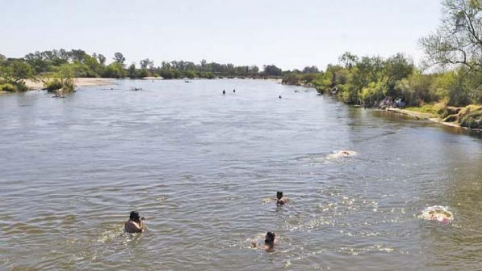 El río Dulce, escenario de la tragedia. (gentileza elliberal.com)