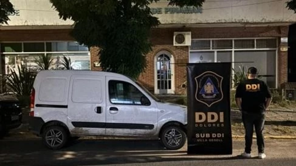 La camioenta por la que fueron identificados los acusados.