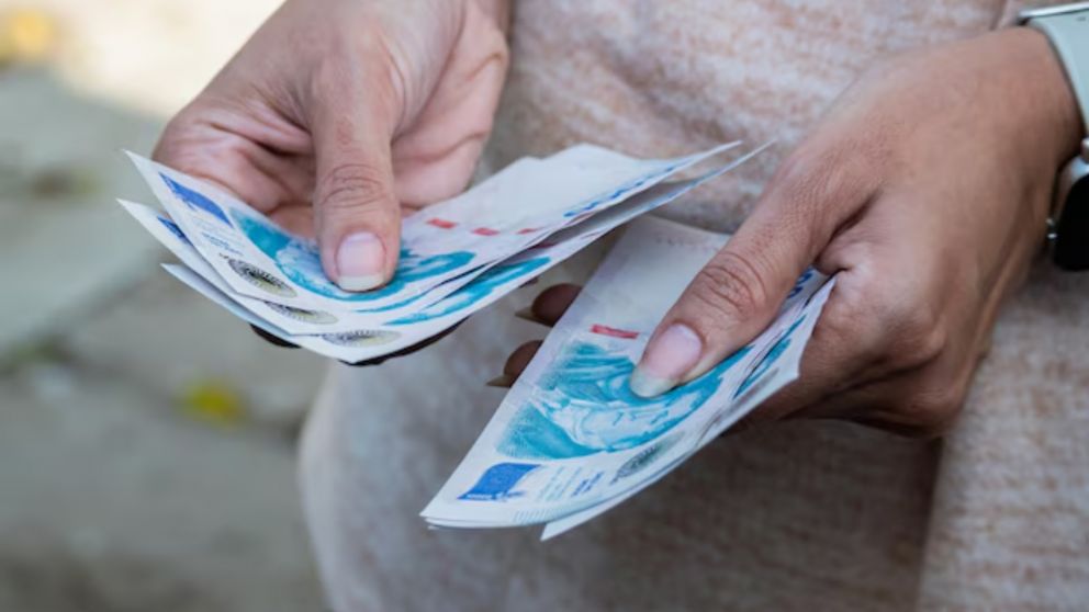 Las beneficiarias de la AUH recibir�n el extra de la Prestaci�n Alimentar: �Qu� pasa con los montos en mayo?