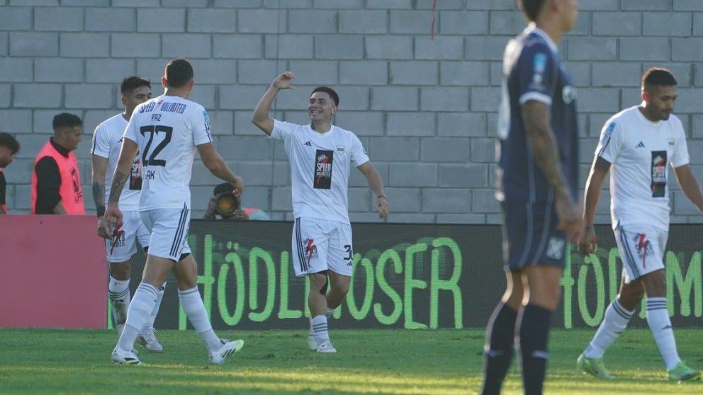 Riestra fue más contundente y venció a un flojo Independiente en el Torneo Apertura 2026