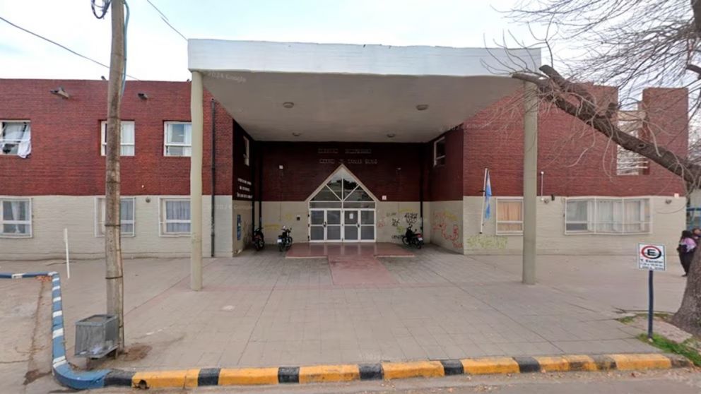 Los agresores lo esperaron en la puerta del colegio para luego aplicarle la puñalada.