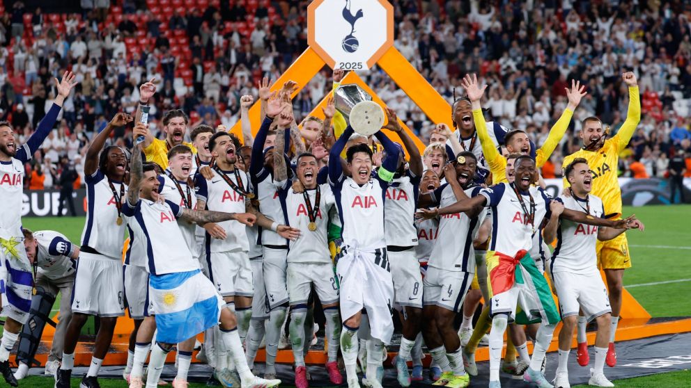 El Tottenham del Cuti Romero venció al Manchester United y se consagró campeón de la Europa League