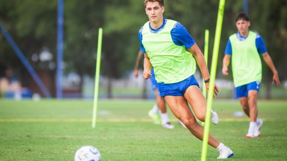 Vélez y otro frente de tormenta: Pellegrino se plantó y lo borraron del partido con Platense