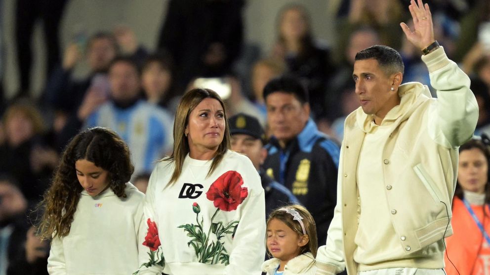 La EMOTIVA despedida a Di María de la Selección Argentina: lágrimas, sorpresas y un video especial