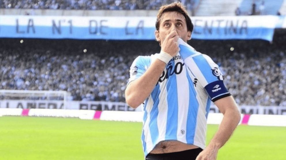 Diego Milito en la arena política de Racing: "Con Blanco tengo buena relación"