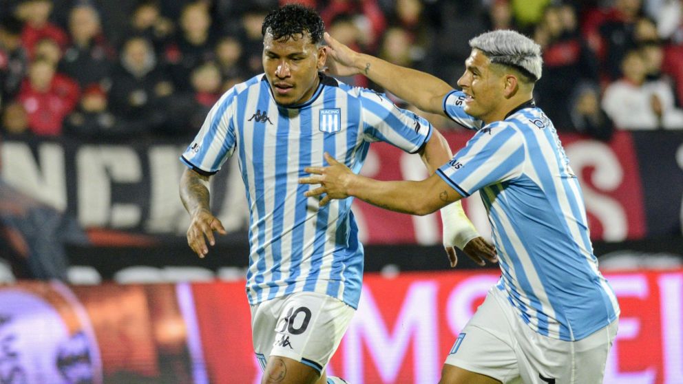 Racing le perdonó la vida a Newell's, sufrió pero ganó y es uno de los punteros de la Liga Profesional