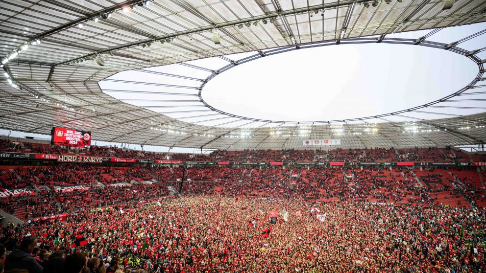 HISTÓRICO: el Bayer Leverkusen de Exequiel Palacios goleó a Werder Bremen y es campeón de la Bundesliga