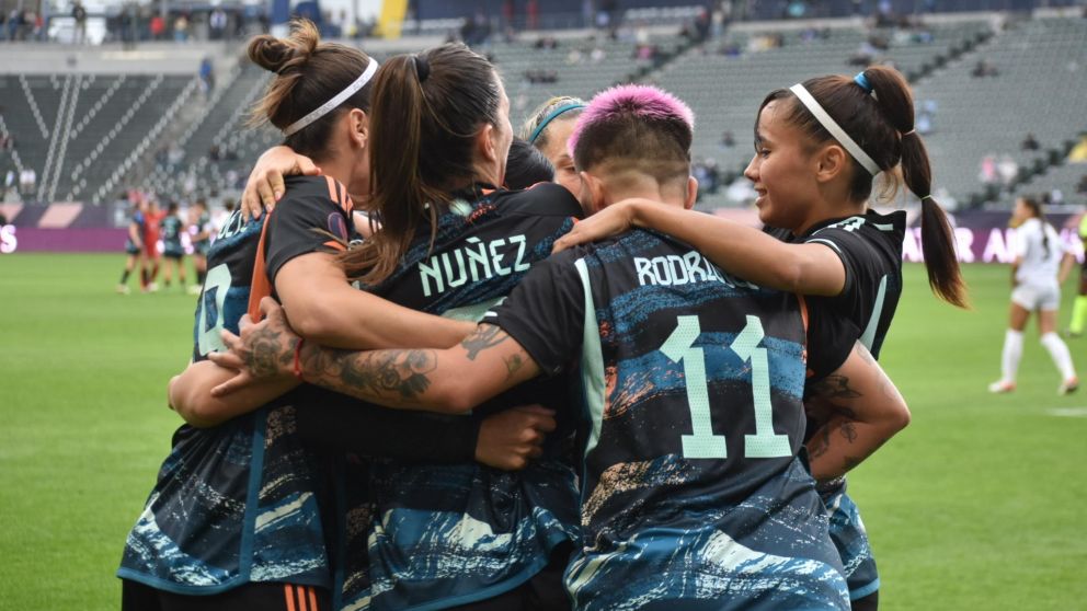 Copa de Oro Femenina: Argentina goleó a República Dominicana y sumó su primera victoria
