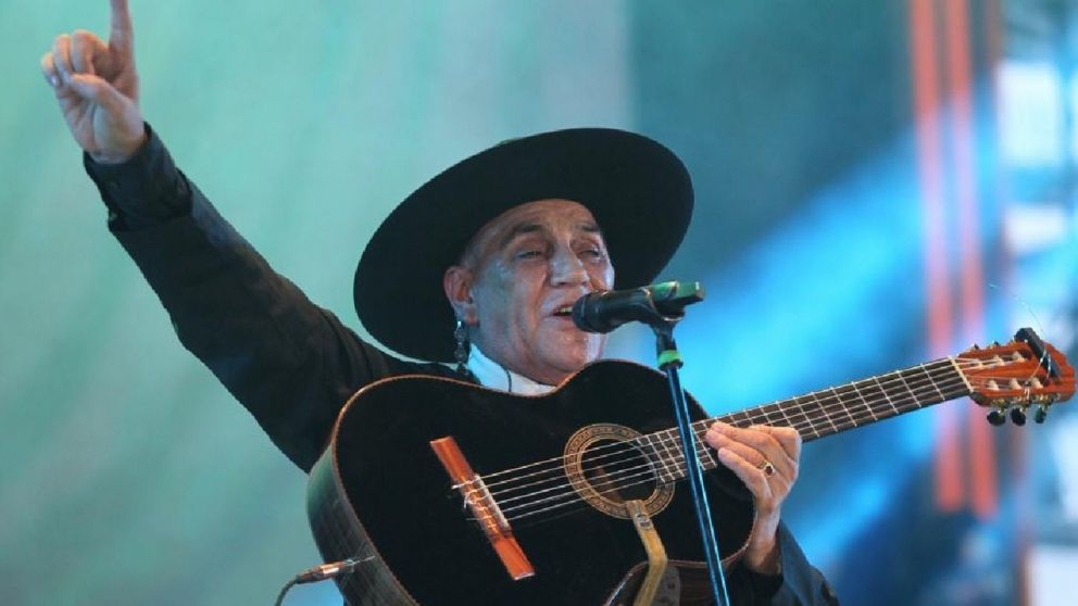 La música chaqueña tiene un código: El Chaqueño Palavecino celebra 40 años de carrera con una gira inolvidable