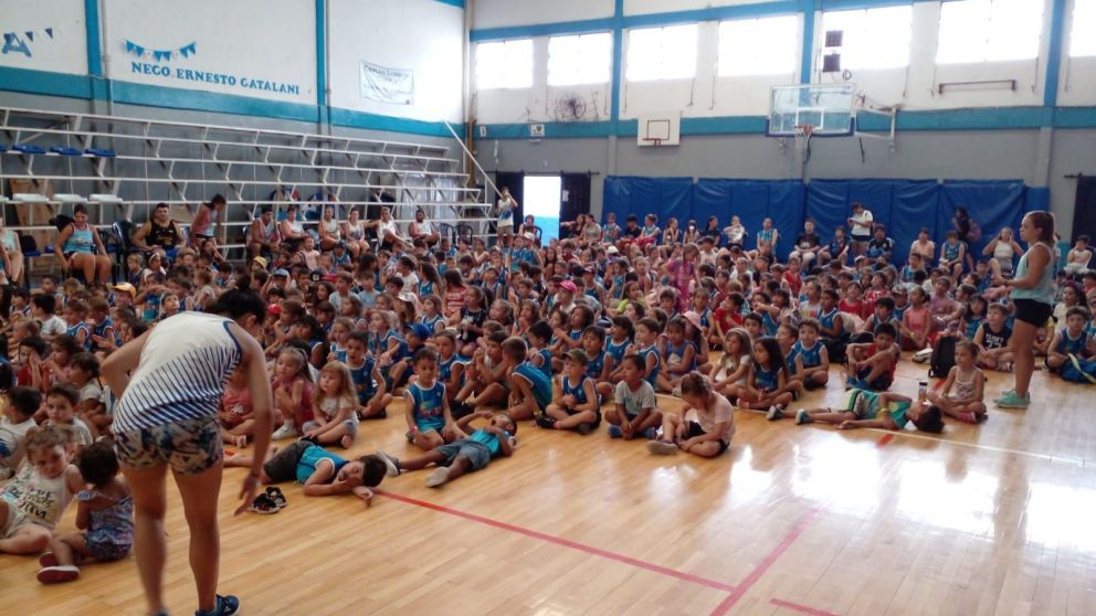 LAS COLONIAS DE VACACIONES SON UNA DE LAS OPCIONES ELEGIDAS TRAS EL FINAL DE LAS CLASES.
