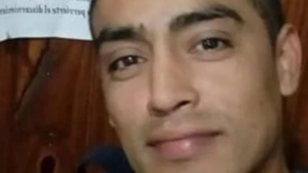 Este era el oficial Nicol�s Arga�araz, de 39 a�os.