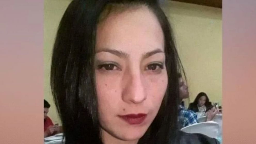 Tenía 32 años, un hijo de 10, sufría violencia de género y se suicidó: "No voy a renunciar a mi nieto", advirtió la mamá de la víctima.