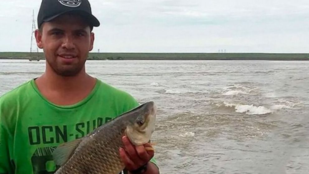 Michel Verón fue sometido a un "bautismo" en el Club de Suboficiales del Ejército en Apóstoles