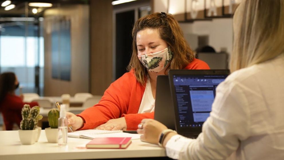 Reconocida empresa nacional ofrece puestos remotos en todo el país y paga hasta $332.000: cómo aplicar