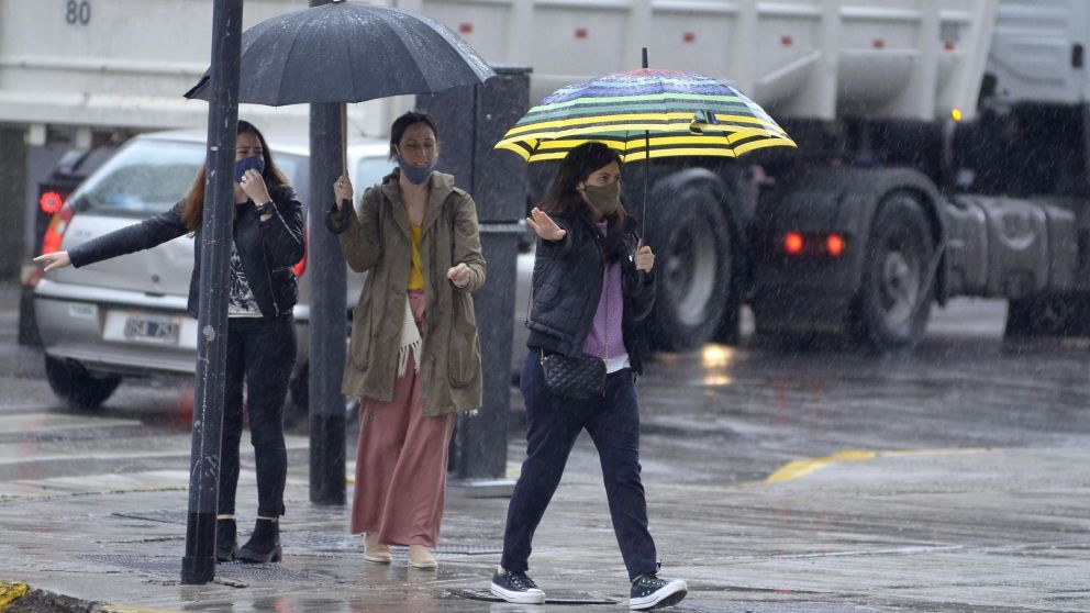 Probalidad de tormentas y caída de granizo para la jornada de este domingo (Fernando Pérez Ré / Crónica).