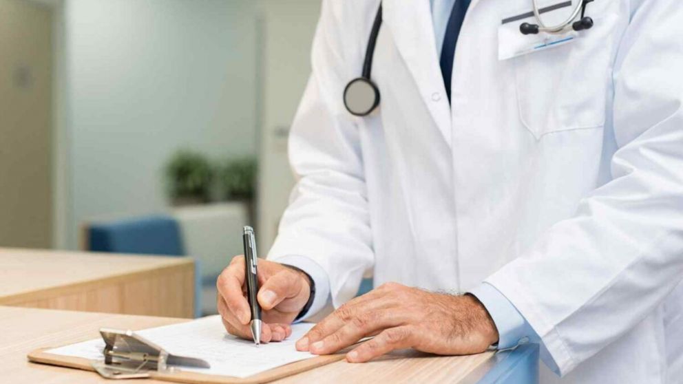 El profesional de la salud generó una enorme indignación.