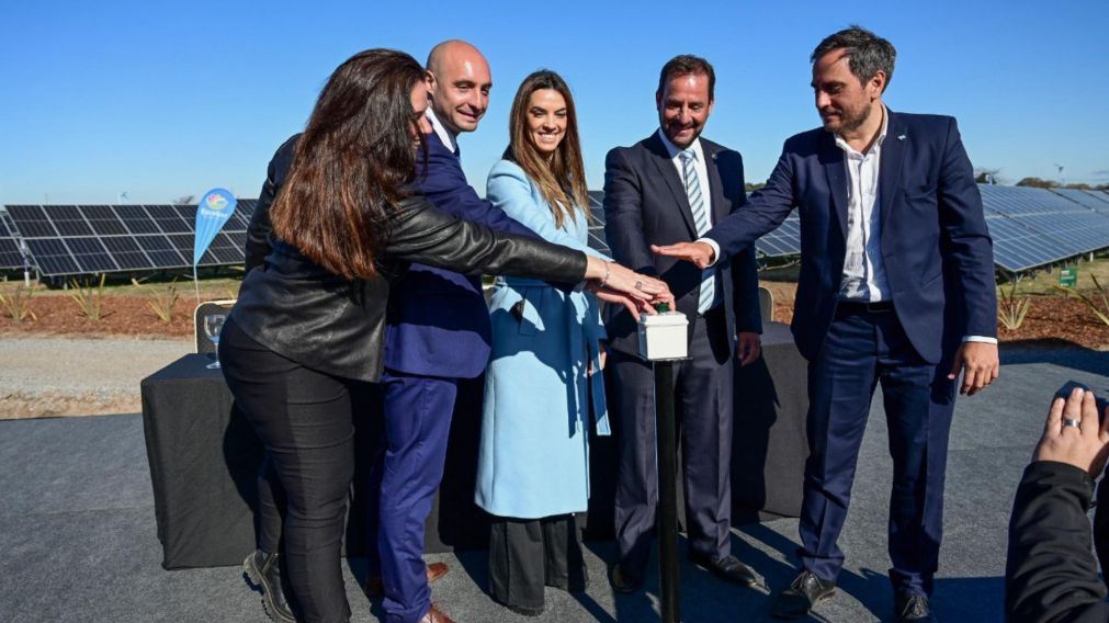 La inauguración fue en la localidad de Loma Verde.