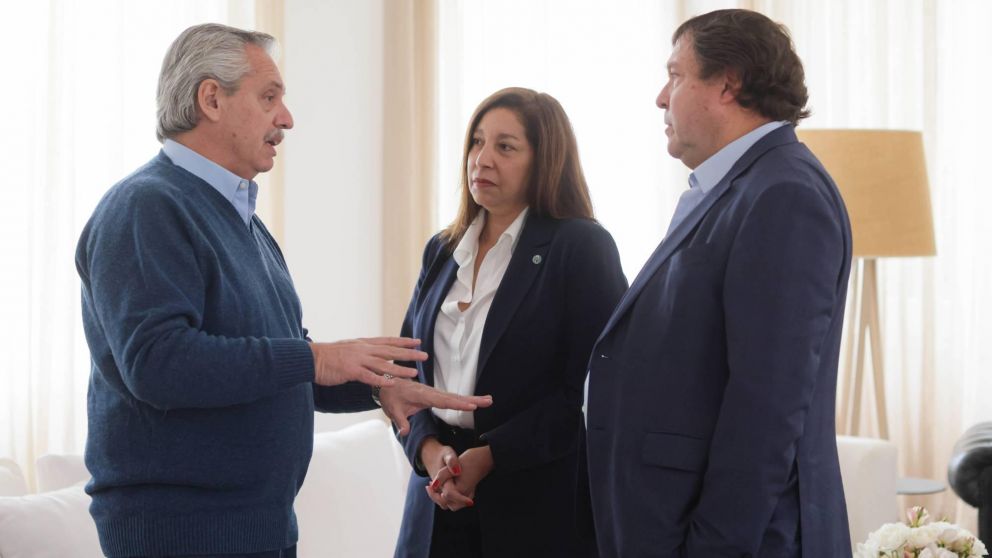 Alberto Fernández se reunió con Arabela Carreras, la gobernadora de Río Negro.