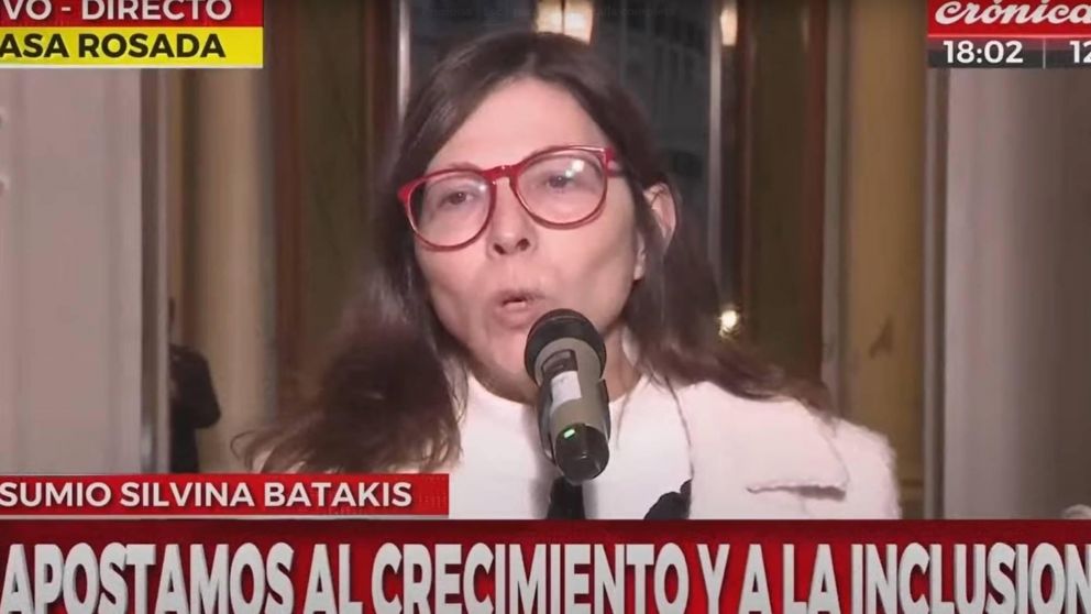 Silvina Batakis: "Hay que revalorizar nuestra moneda".