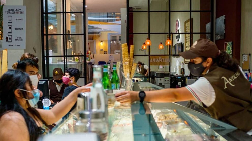 Esta tradicional helader�a italiana est� revolucionando el negocio con sus m�quinas de gelato.