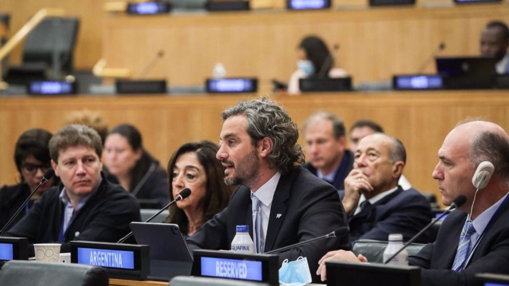 "La Argentina plantea que los países encuentren la paz y se compromete con lo que está sucediendo en Ucrania", dijo Santiago Cafiero.
