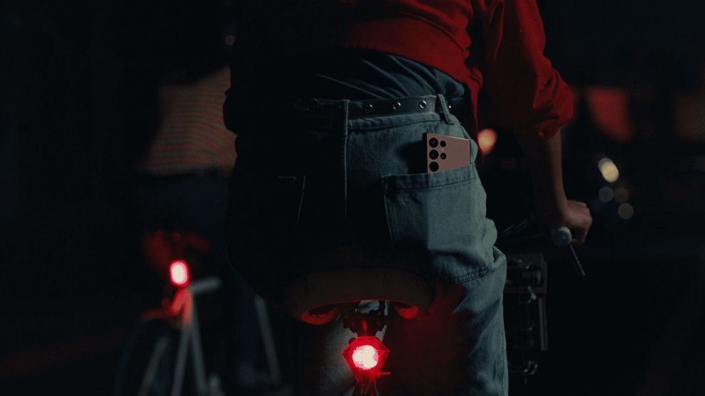 Samsung se uni� a una de las series m�s populares del momento.