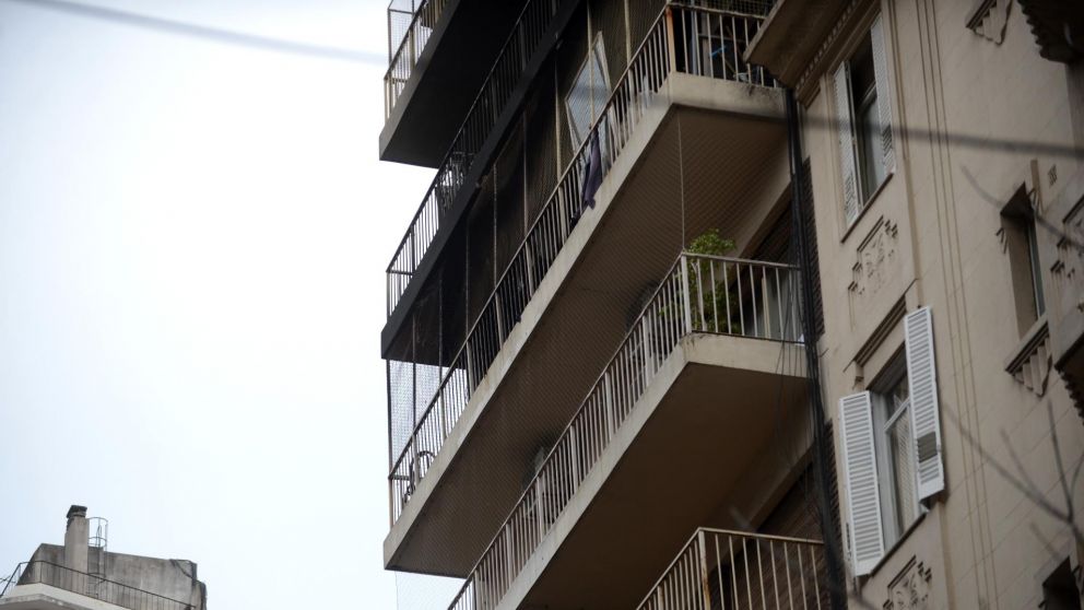 El edificio donde se desató la tragedia (Crónica/Hernán Nersesian).