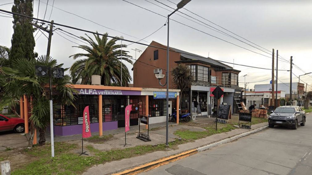 Ins�lito robo en un kiosco de La Plata (Google Maps).