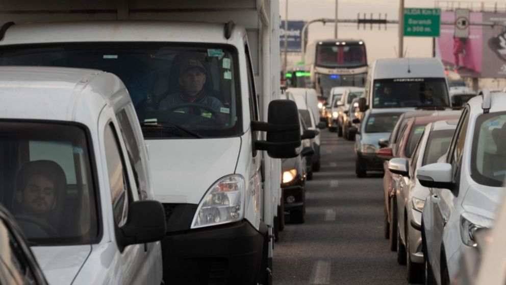 La manifestación provocó serios trastornos en el tránsito (Télam).