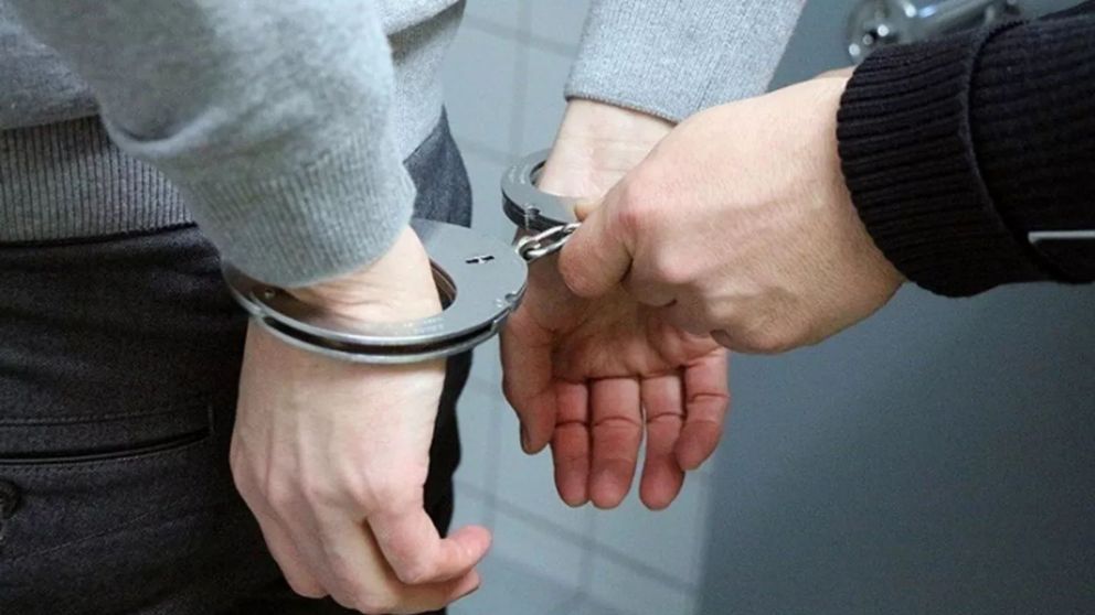 Tras entrar a la casa de su ex mujer y amenazarla quedó detenido.