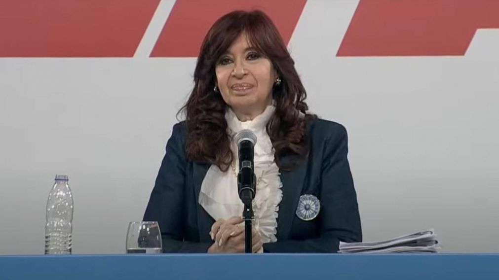 Cristina Fernández de Kirchner se presentó en el plenario de la CTA.