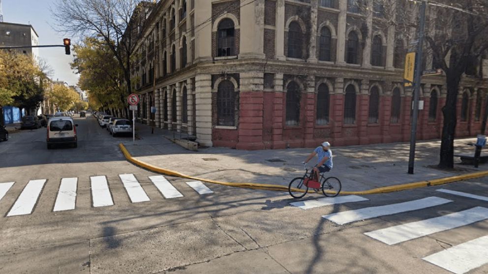 Un detenido en Barracas por explotación sexual de mujeres. (Captura Google Street View)