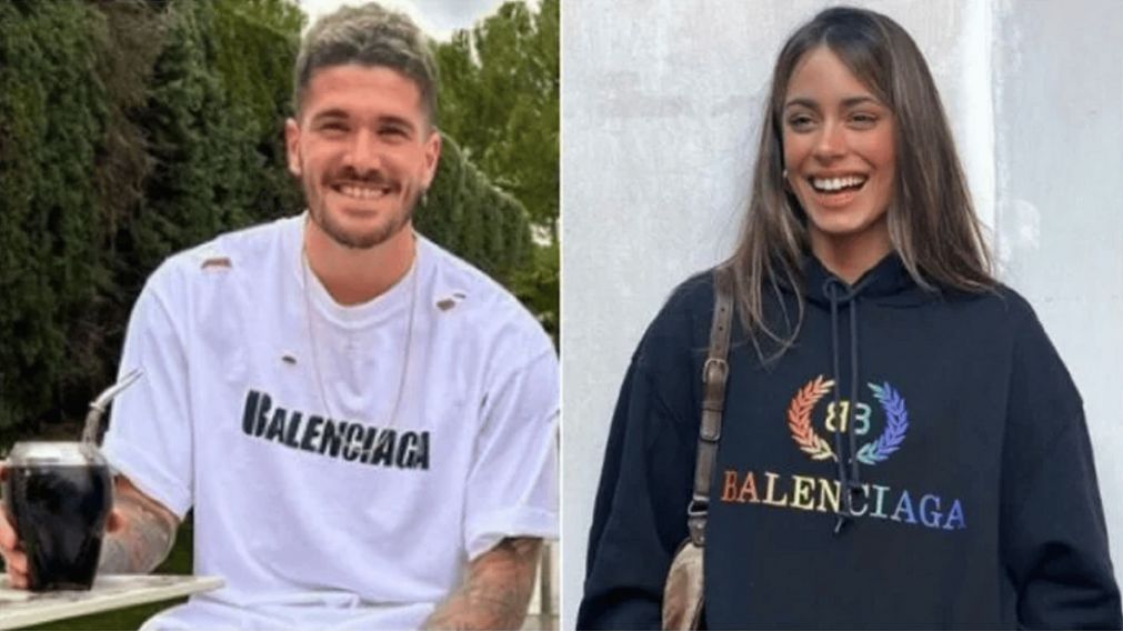 El futbolista Rodrigo De Paul compartió una foto junto a Tini Stoessel.