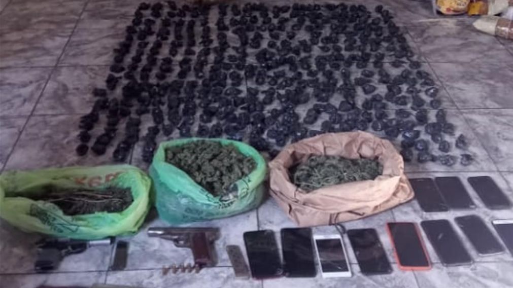 Esta es parte de la droga que fue secuestrada por los funcionarios policiales.