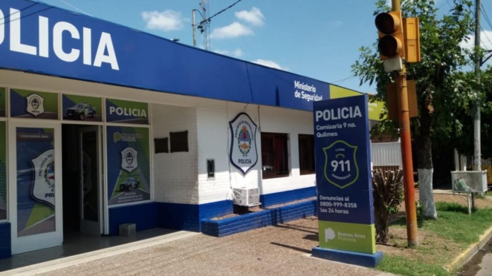 Investigadores de la comisaría del Barrio Parque Calchaquí intentaban establecer las causas de muerte de las dos mujeres.