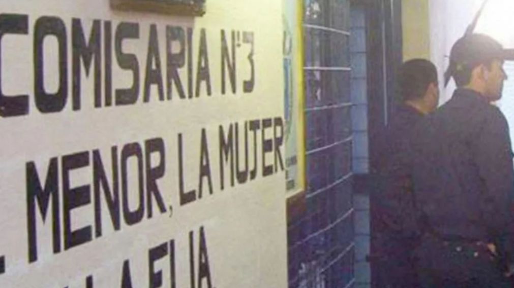 La denuncia fue realizada en la Comisaría Tercera del Menor y la Familia de Frías, en Santiago del Estero.