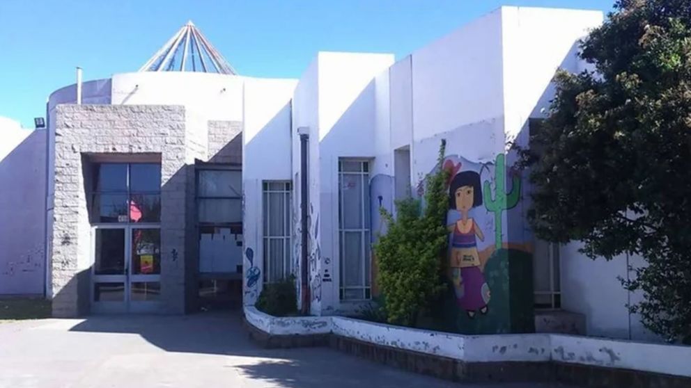 El colegio secundario Polivalente, en La Pampa.