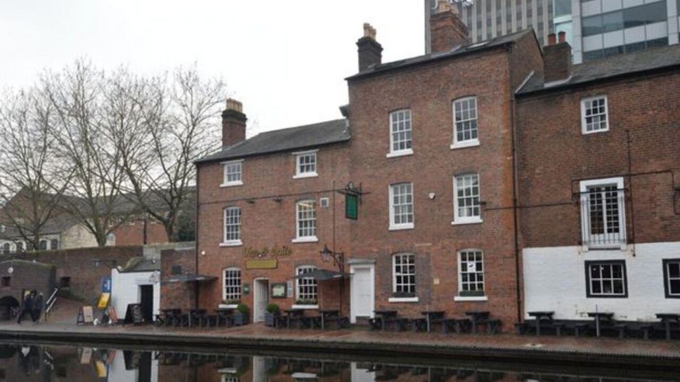 El restaurante de la polémica es uno de mejor calificados de la ciudad inglesa de Birmingham.