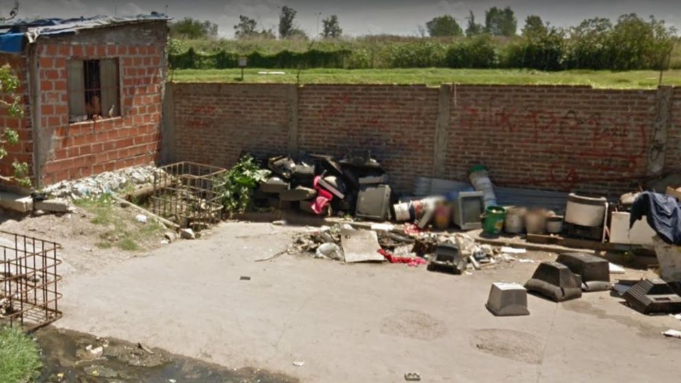 La zona donde fue localizado el cuerpo sin vida del hombre asesinado en una presunta disputa callejera.