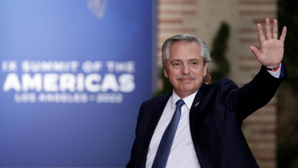 Desde el FDT destacaron que la ausencia de las Islas Malvinas en el mapa de la Cumbre regional "no es un simple descuido". 