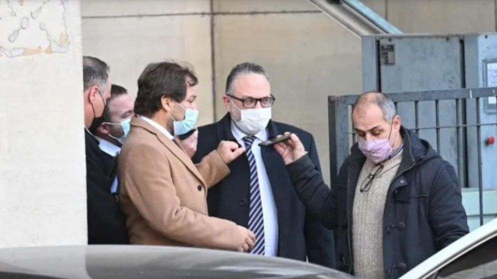 El ex ministro Mat�as Kulfas se present� en los tribunales de Comodoro Py y evit� realizar declaraciones a la prensa (Foto T�lam).