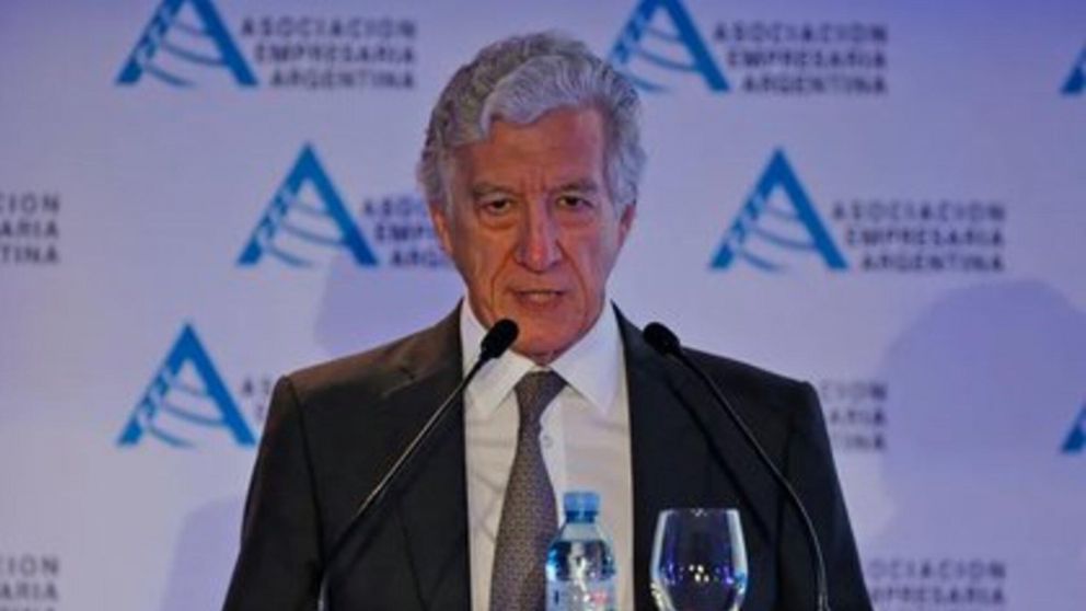 El presidente de AEA estuvo a cargo del discurso inaugural del festejo por los 20 años de la organización que encabeza (Gentileza RadioMitreCienRadios.com).