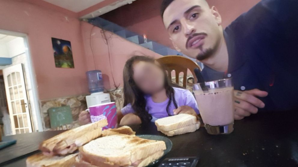 El artista había comprado un terreno para edificar la casa donde crecería su hija.