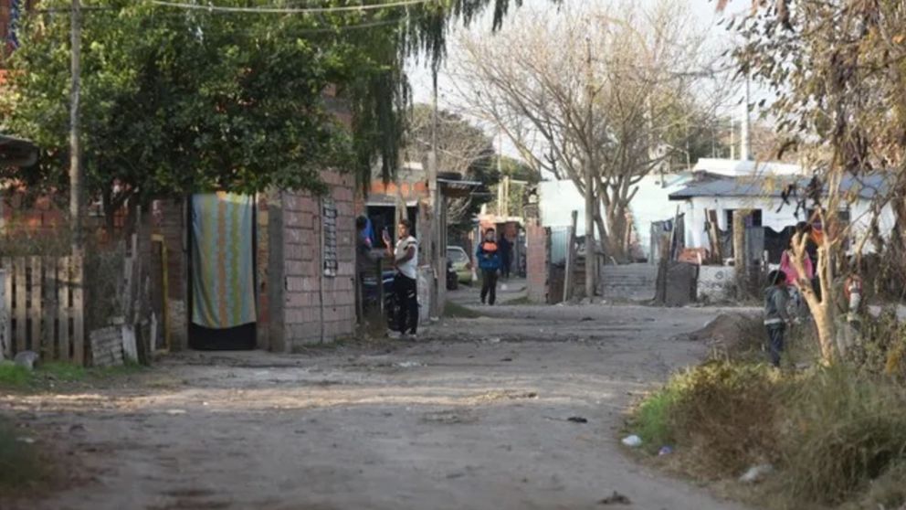 Según los padres de la víctima, el joven conocía a las personas que lo acribillaron.