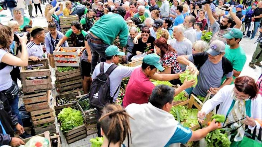 El verdurazo comenz� a las 10 de la ma�ana de este martes y estaba previsto hasta las 16 horas.