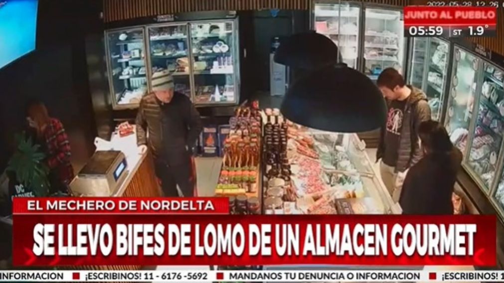 El hecho quedó registrado por las cámaras de seguridad del local y el dueño pudo saber el nombre del señor.